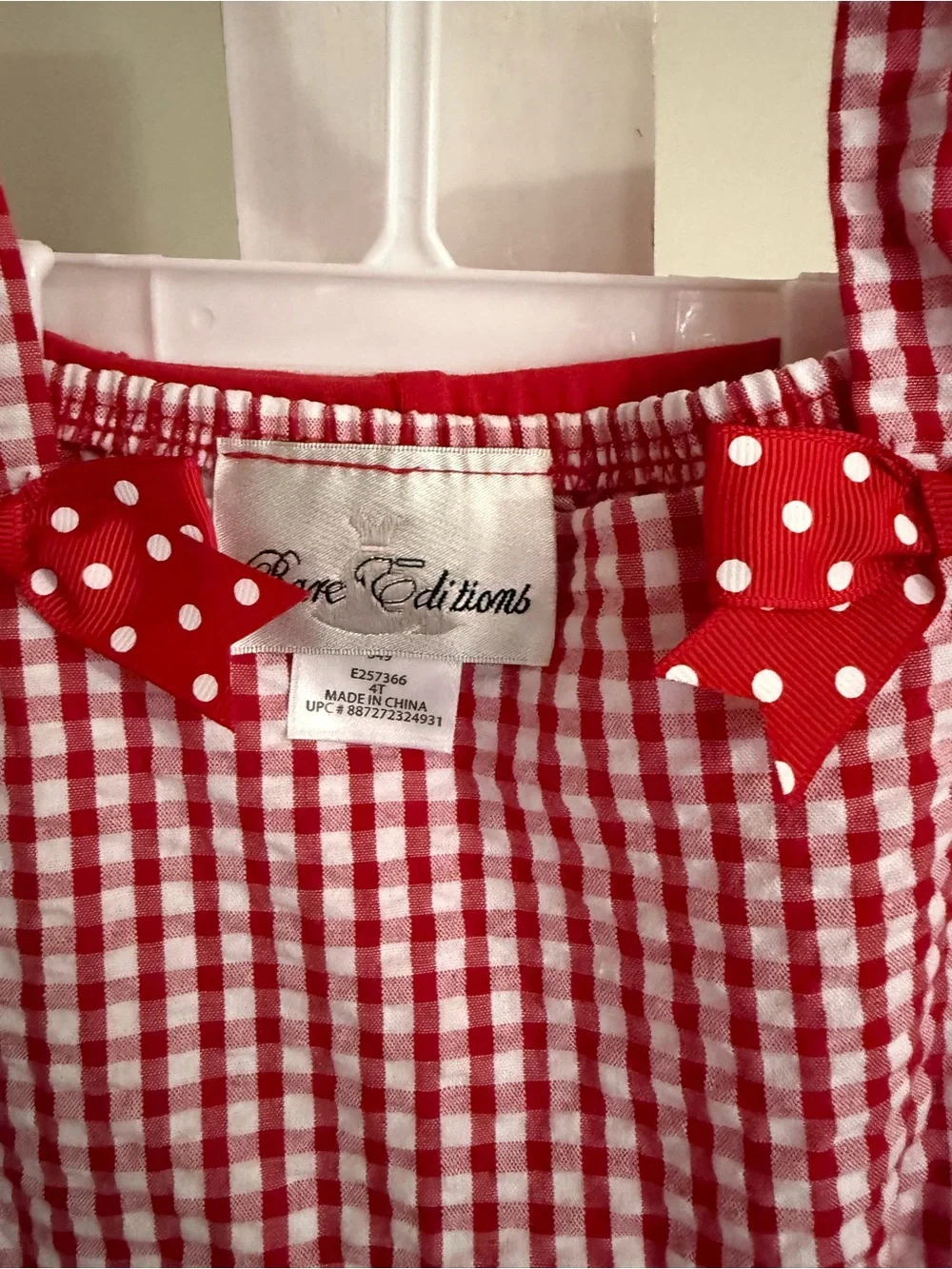 NWT Rare Editions Strawberry Outfit